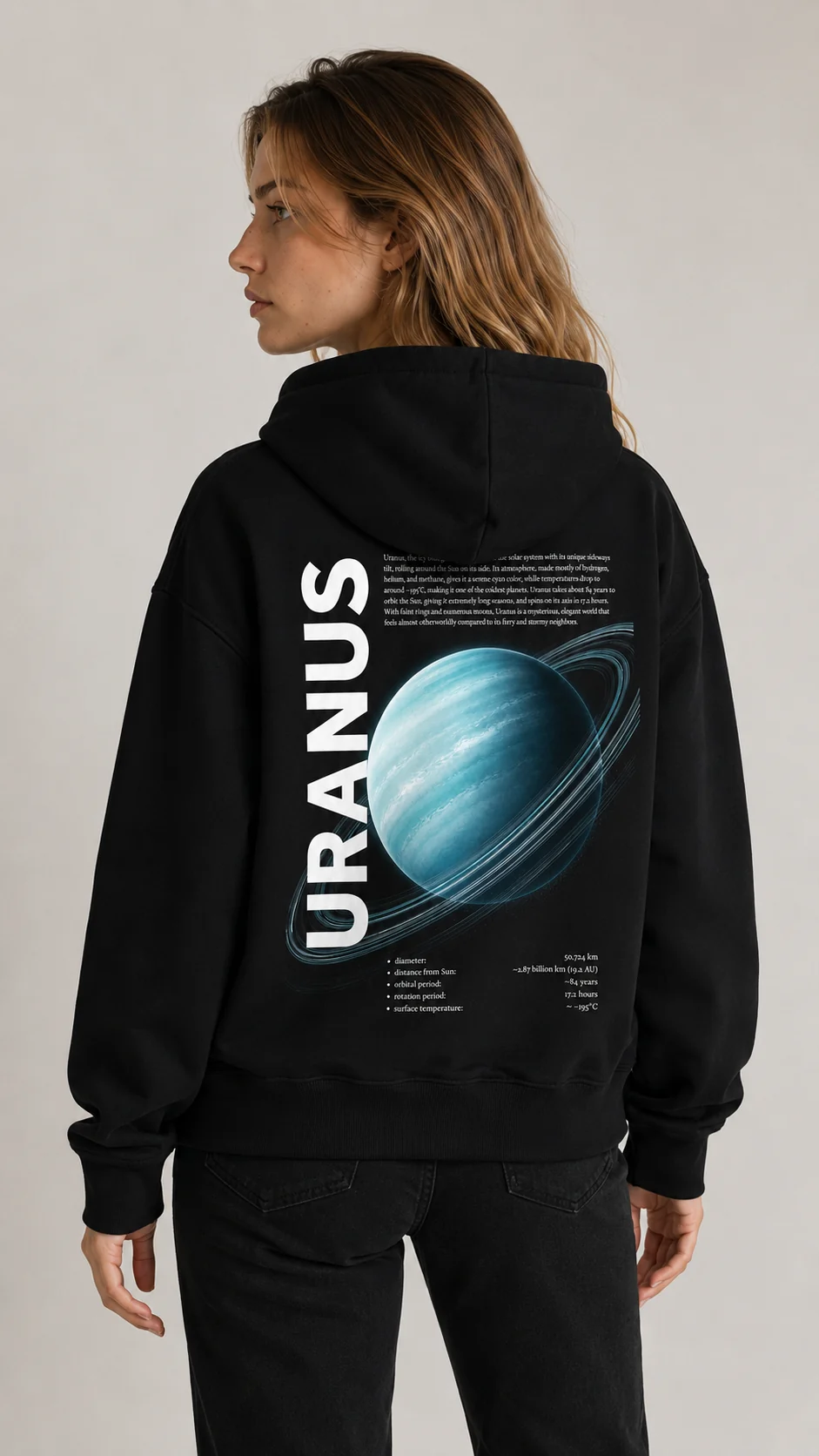 Uranus: Mujer, espalda